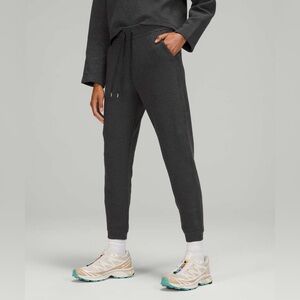 Lululemon Ribbed High rise Jogger